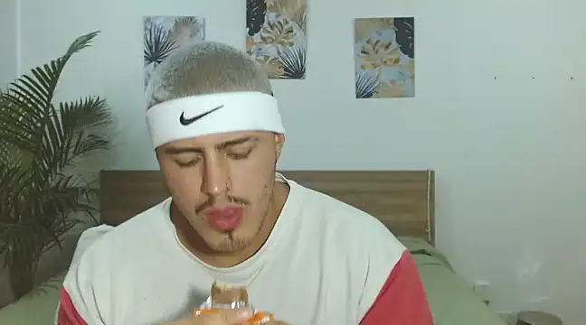 Baltazar Dupont online show from February 2025 02:48:02 AM