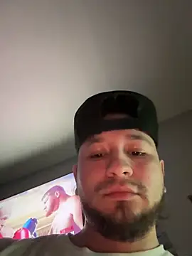 Clu0 online show from April 2026 05:02:02 AM