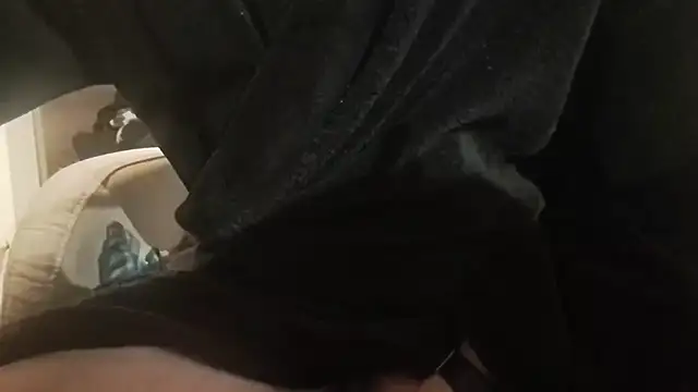 Sammy1660 online show from October 2025 09:04:01 PM