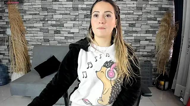 Snapshot of cindy_love2 chatting on October 2025 02:07:02 PM cindy love2 online show from October 2025 02:07:02 PM