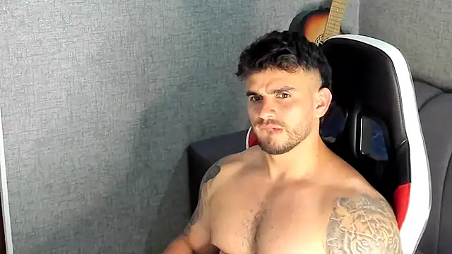 Ricardogo19 online show from September 2025 10:25:01 PM