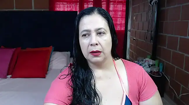 Snapshot of karlaton1977 chatting on February 2025 03:58:01 PM karlaton1977 online show from February 2025 03:58:01 PM