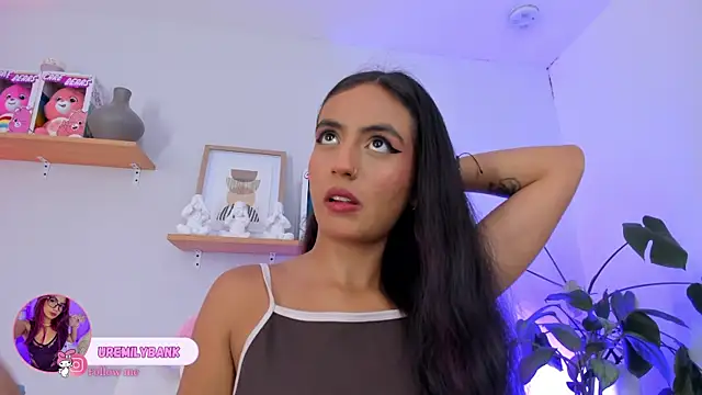 emily bank online show from October 2025 07:44:02 PM