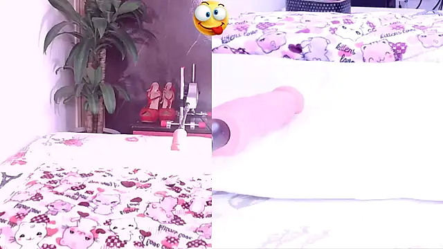 Snapshot of Sophia_Lovers01 chatting on February 2026 10:03:02 PM Sophia Lovers01 online show from February 2026 10:03:02 PM