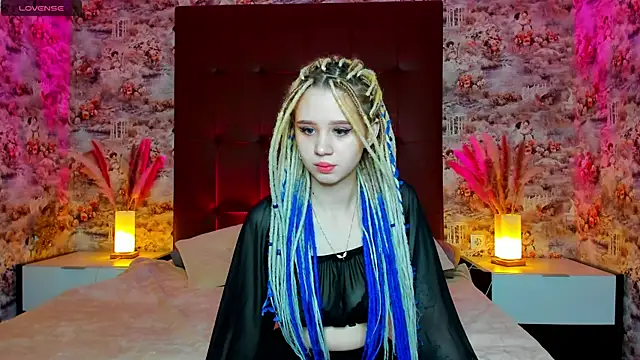 Valerie Woods online show from December 2024 05:14:02 AM