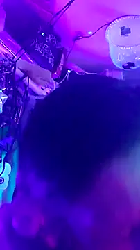 gurlnips online show from March 2026 08:29:02 AM