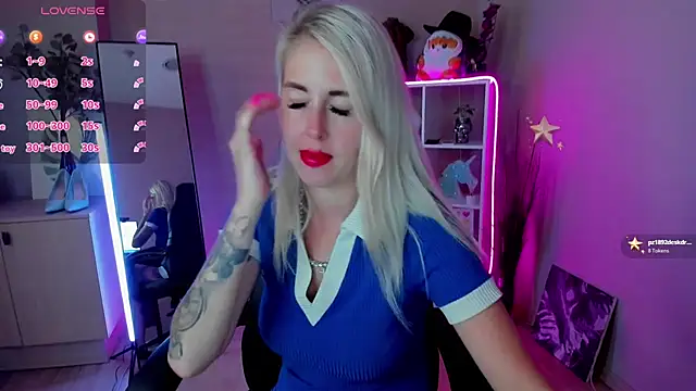Snapshot of Mermaid_N chatting on June 2026 01:50:01 AM Mermaid N online show from June 2026 01:50:01 AM