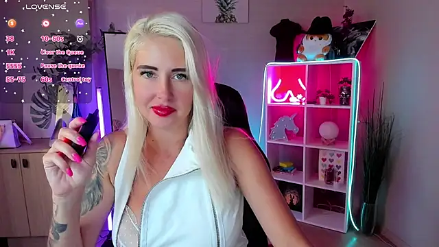Snapshot of Mermaid_N chatting on July 2026 01:40:01 AM Mermaid N online show from July 2026 01:40:01 AM