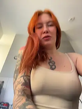 Snapshot of Liv_Fay chatting on March 2026 12:11:01 PM Liv Fay online show from March 2026 12:11:01 PM