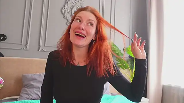 Liv Fay online show from May 2026 01:18:01 PM