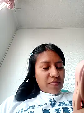 Tiphanydirty3 online show from November 2025 06:32:01 PM