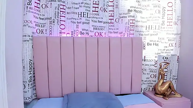 Karoly Ocampo online show from January 2025 07:39:01 PM