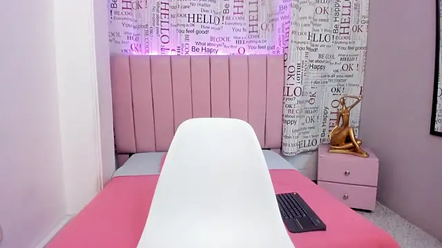 Karoly Ocampo online show from March 2025 11:22:01 PM