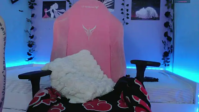 Scarlettsrorm online show from March 2025 08:26:01 AM