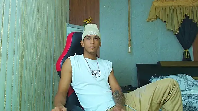 dominic smith  online show from June 2026 02:34:02 AM