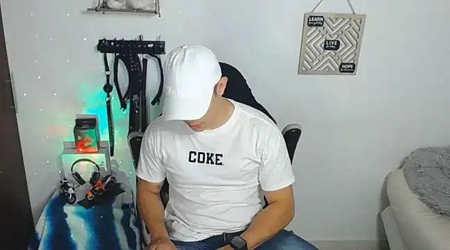 Alan hadid1 online show from January 2025 12:57:02 AM