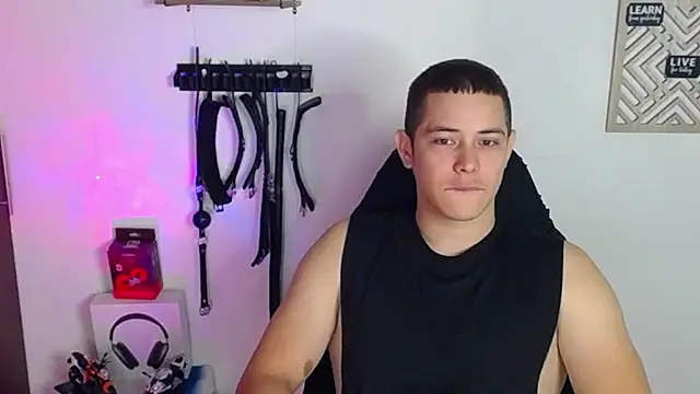 Alan hadid1 online show from January 2025 07:32:02 PM