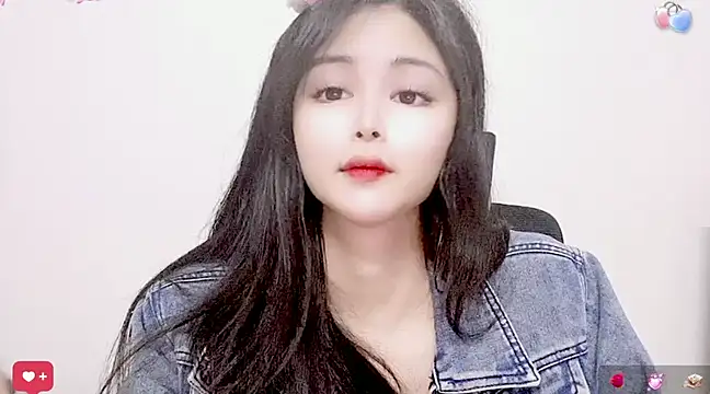 ---MIA--- online show from March 2025 04:33:02 PM