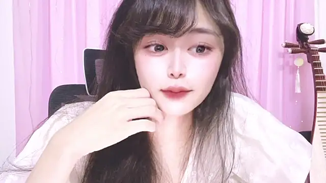 ---MIA--- online show from October 2025 02:07:02 PM