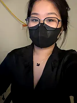 Jenni nana online show from December 2024 05:06:02 PM