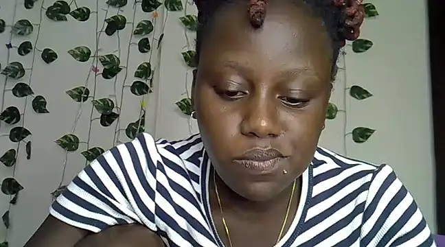 Snapshot of sexybree_ chatting on February 2025 03:32:02 PM sexybree online show from February 2025 03:32:02 PM