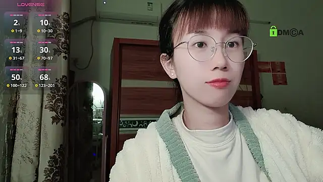 Lili 666 online show from December 2024 03:46:01 PM