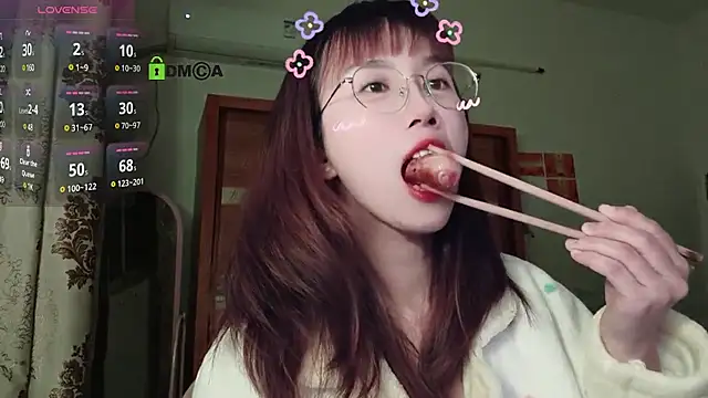 Lili 666 online show from January 2025 04:41:01 PM