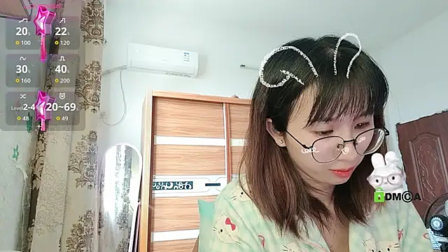 Lili 666 online show from October 2025 06:28:02 AM