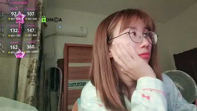 Lili 666 online show from February 2026 06:24:02 PM