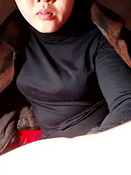 Snapshot of Hotpussy3ox chatting on January 2026 05:34:01 AM Hotpussy3ox online show from January 2026 05:34:01 AM