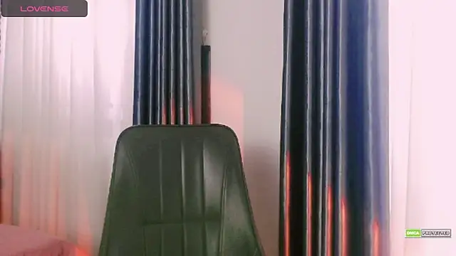 Snapshot of Na_baby chatting on November 2025 06:12:02 AM Na baby online show from November 2025 06:12:02 AM