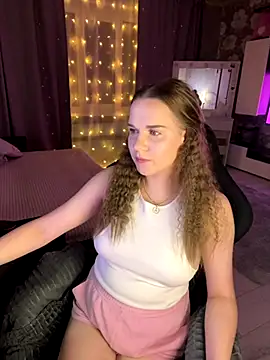 Snapshot of Lexi_noah chatting on November 2025 07:16:02 PM Lexi noah online show from November 2025 07:16:02 PM