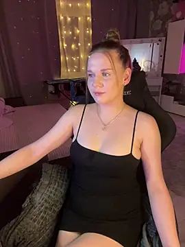 Snapshot of Lexi_noah chatting on December 2025 09:11:01 PM Lexi noah online show from December 2025 09:11:01 PM