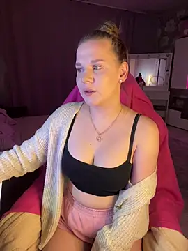 Snapshot of Lexi_noah chatting on February 2026 09:18:02 PM Lexi noah online show from February 2026 09:18:02 PM