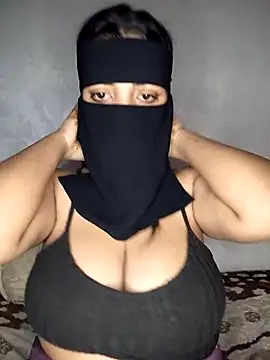 Narimane maroc online show from November 2025 01:05:01 AM