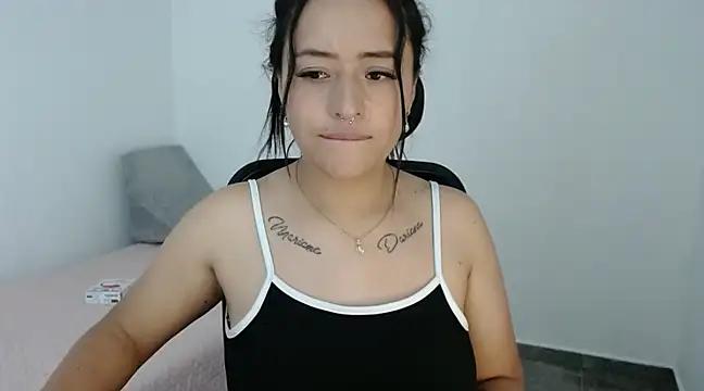 Snapshot of jjulietha95 chatting on December 2024 06:11:02 AM jjulietha95 online show from December 2024 06:11:02 AM