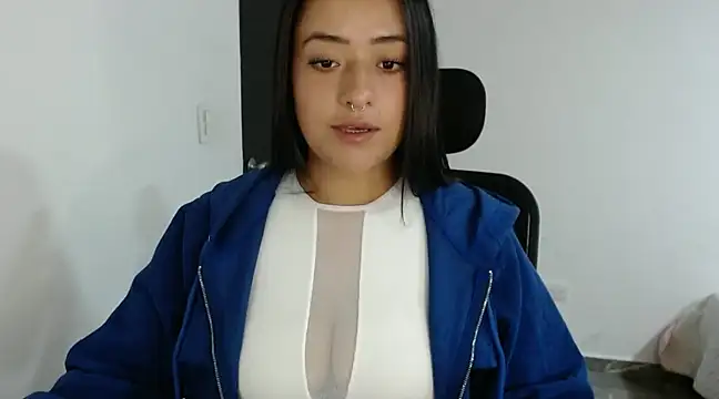 Snapshot of jjulietha95 chatting on January 2025 12:57:02 AM jjulietha95 online show from January 2025 12:57:02 AM