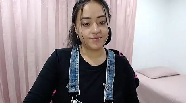 Snapshot of jjulietha95 chatting on February 2025 01:34:01 AM jjulietha95 online show from February 2025 01:34:01 AM