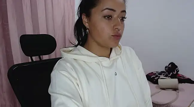 Snapshot of jjulietha95 chatting on February 2025 07:45:01 AM jjulietha95 online show from February 2025 07:45:01 AM