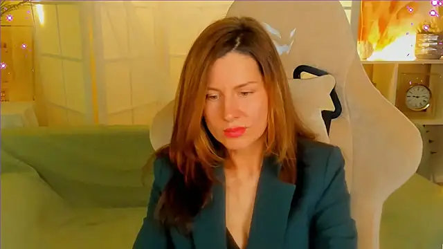 April o Nill online show from December 2024 09:39:02 AM