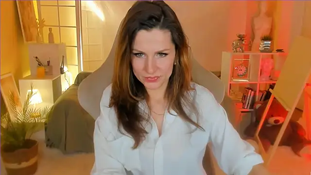 April o Nill online show from March 2025 04:10:01 PM