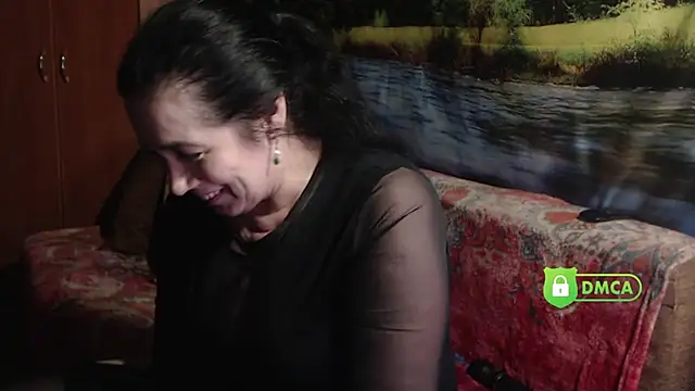 Snapshot of RositaSky chatting on March 2025 05:35:02 AM RositaSky online show from March 2025 05:35:02 AM