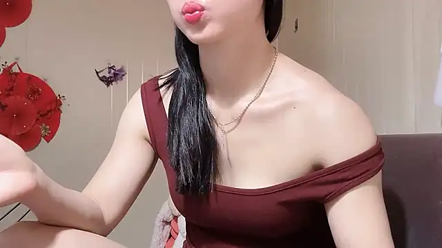 LinhChi 9x online show from May 2026 12:38:02 AM