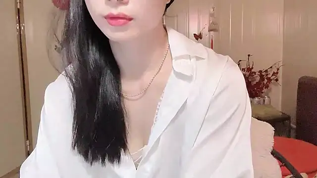 LinhChi 9x online show from July 2026 02:35:02 AM
