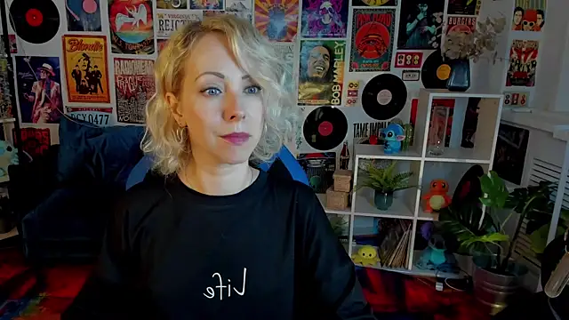 LylithSkye online show from January 2025 08:17:01 AM