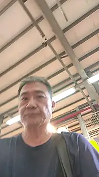 YuHsuant online show from December 2025 10:21:02 AM