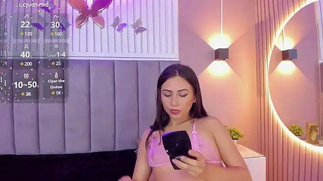 diosa cristal online show from February 2025 06:54:01 AM