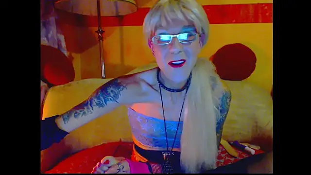 cuxladyboy online show from December 2024 07:50:01 AM