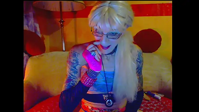 cuxladyboy online show from December 2024 10:47:02 PM