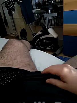 Nikart83 online show from November 2025 11:18:02 PM